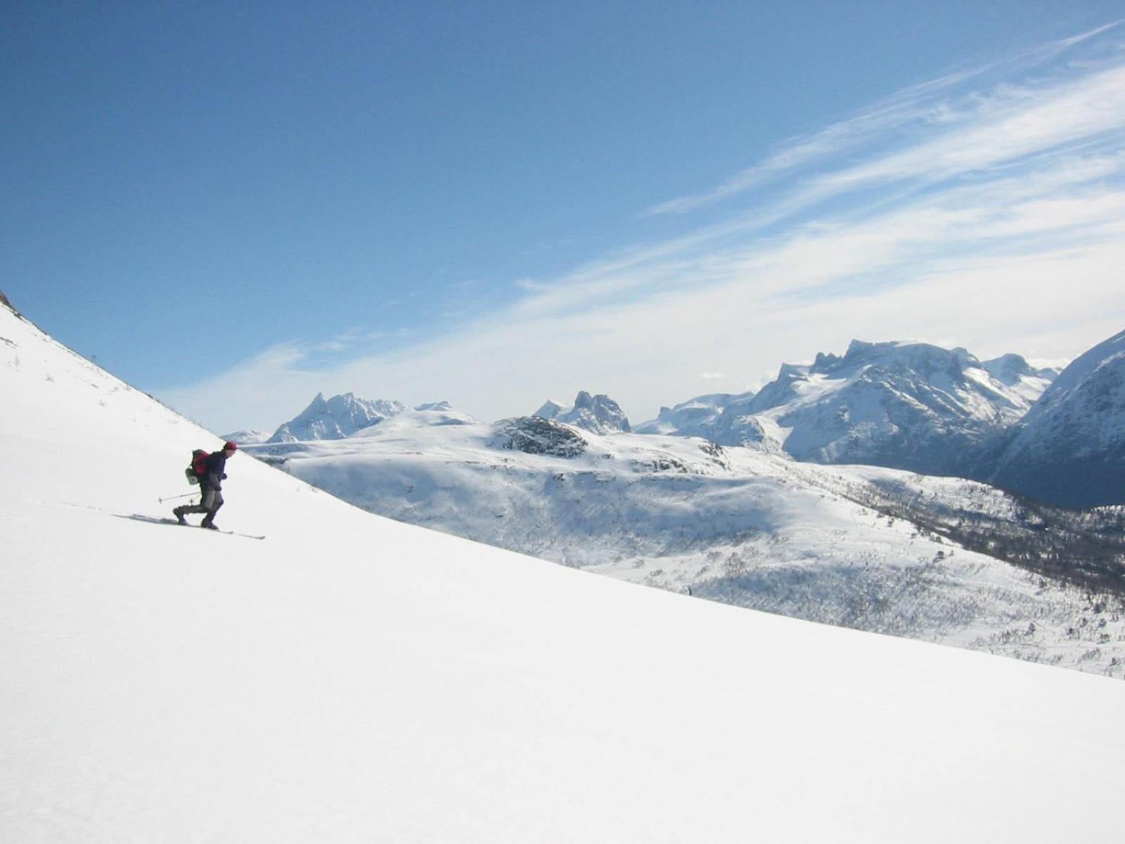 ÅndalsnesBakkebo Trollstigenアパートメント エクステリア 写真